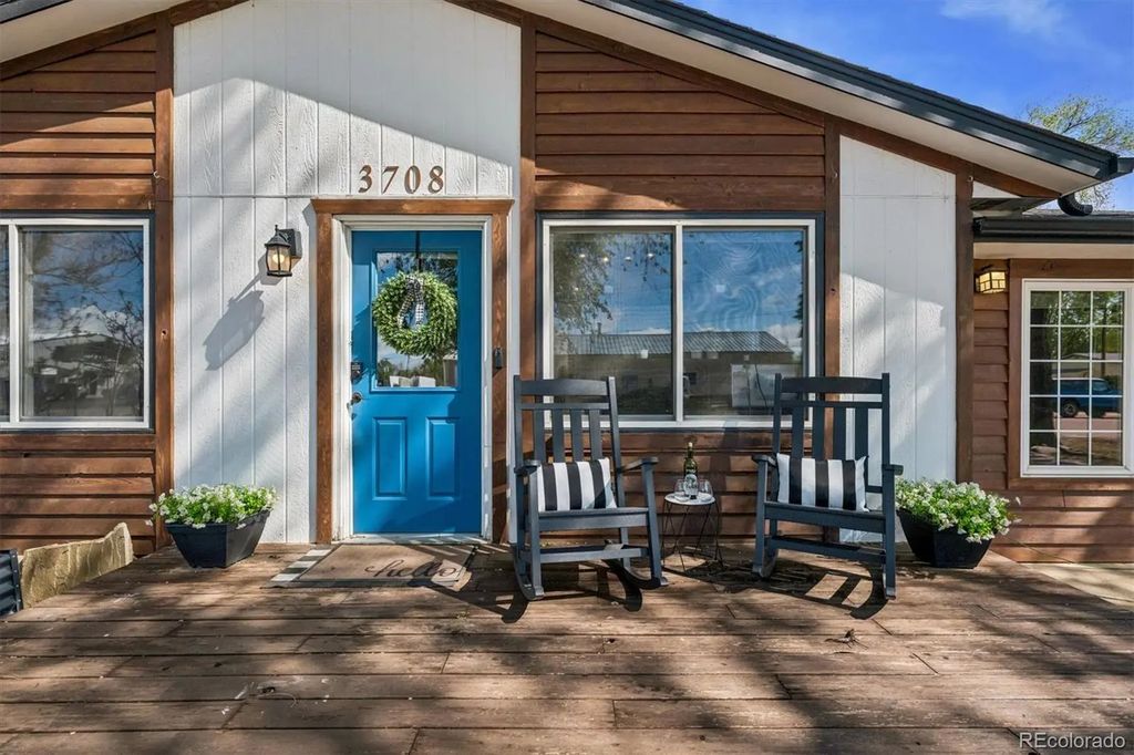 3708 Roosevelt Avenue, Wellington