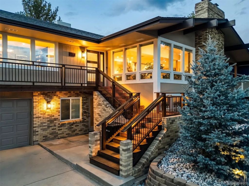 11801 W 77th Drive, Arvada
