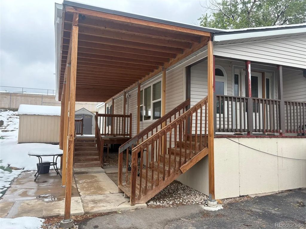 2551 W 92 Avenue, Federal Heights