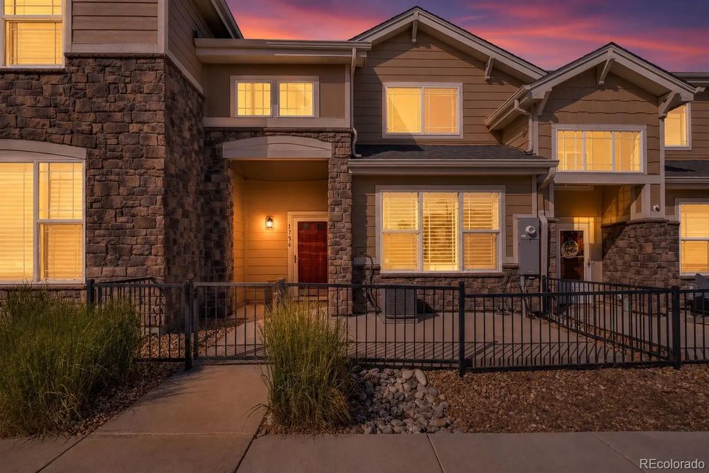 1756 S Buchanan Circle, Aurora