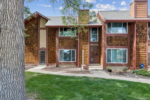 1295 S Dillon Way, Aurora