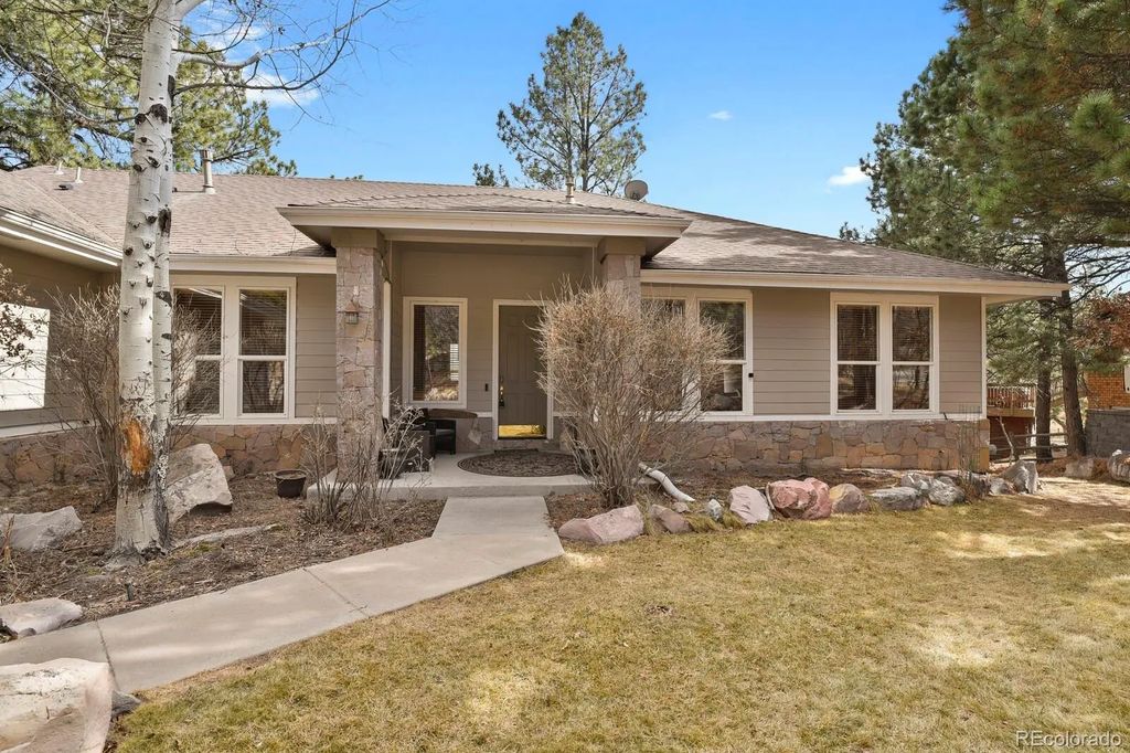 730 Tenderfoot Drive, Larkspur