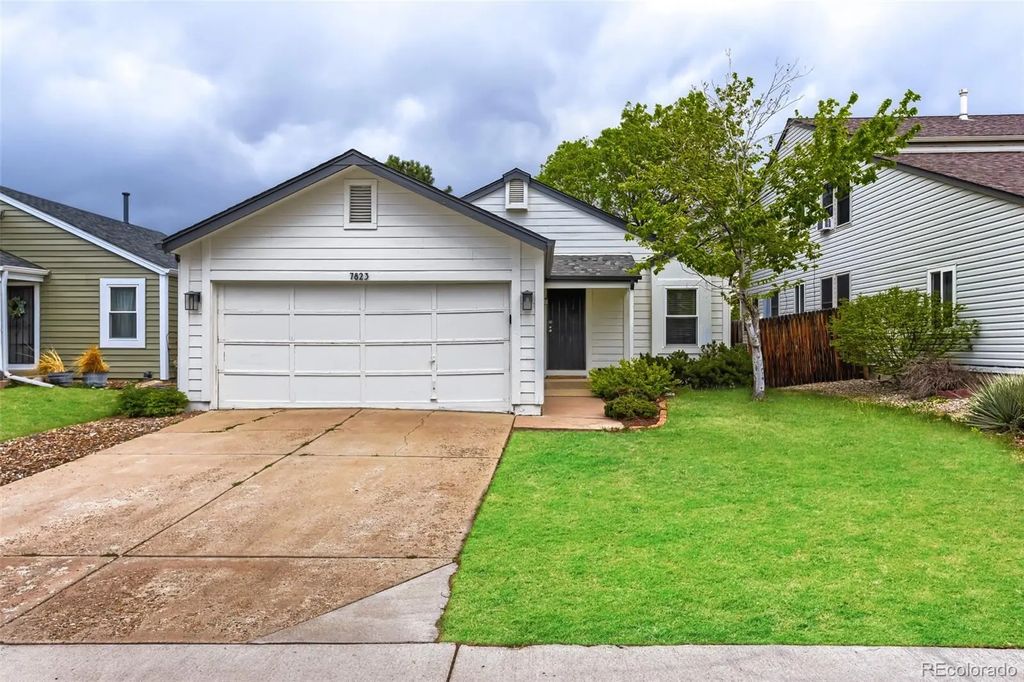 7823 S Windermere Circle, Littleton