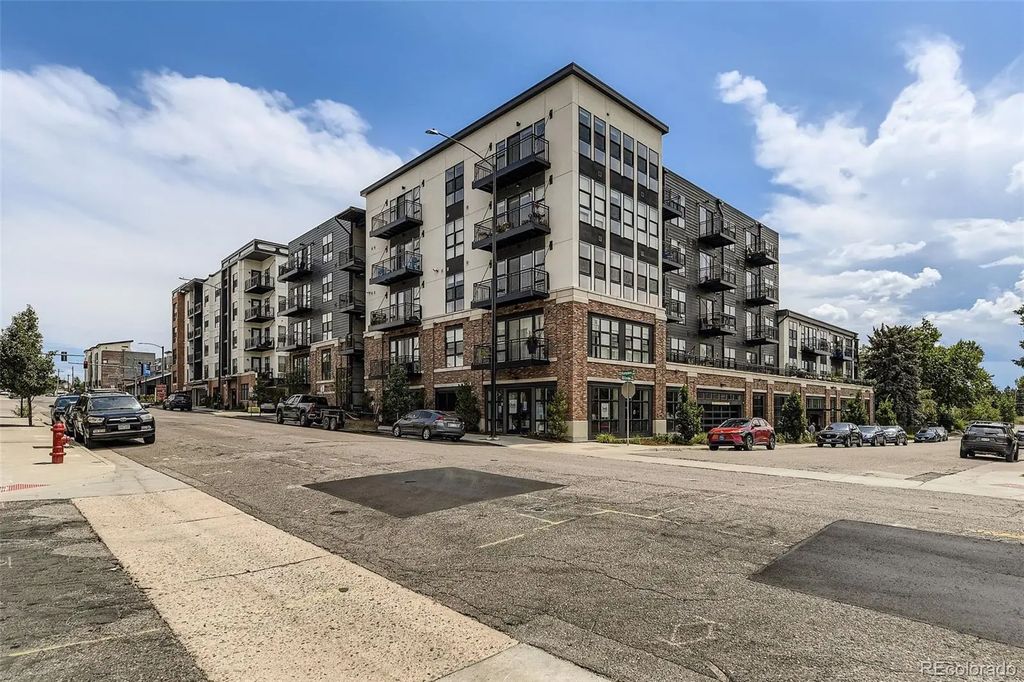 3500 S Corona Street 304, Englewood