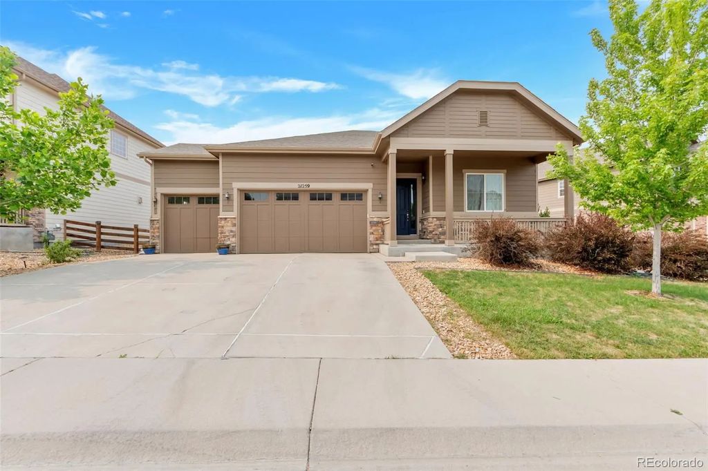 21259 E Layton Lane, Aurora
