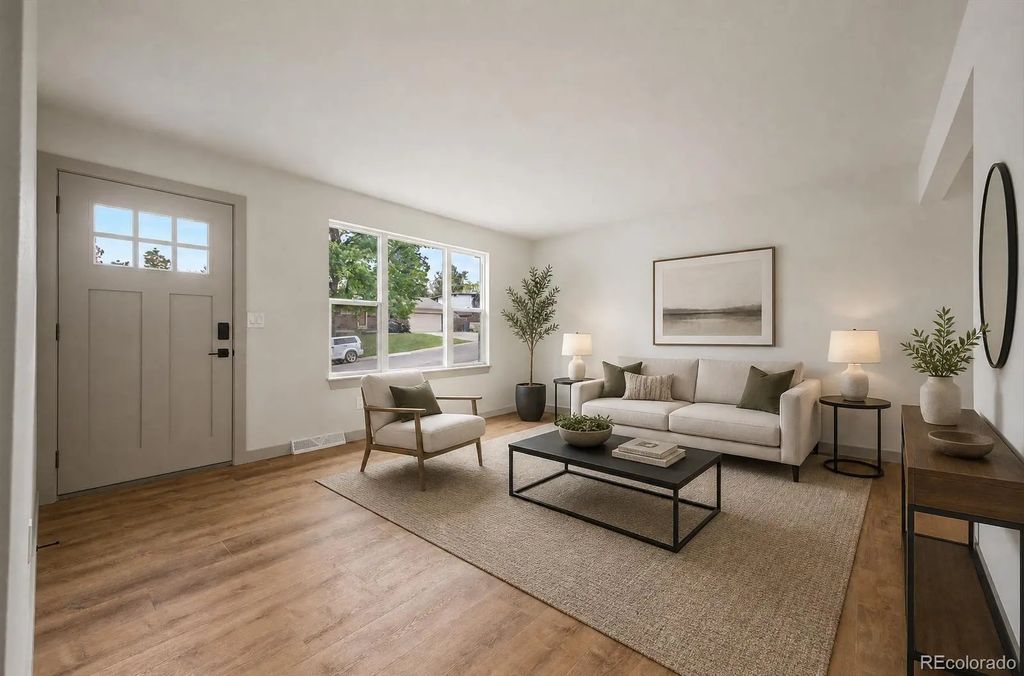 5011 S Meade Street, Littleton