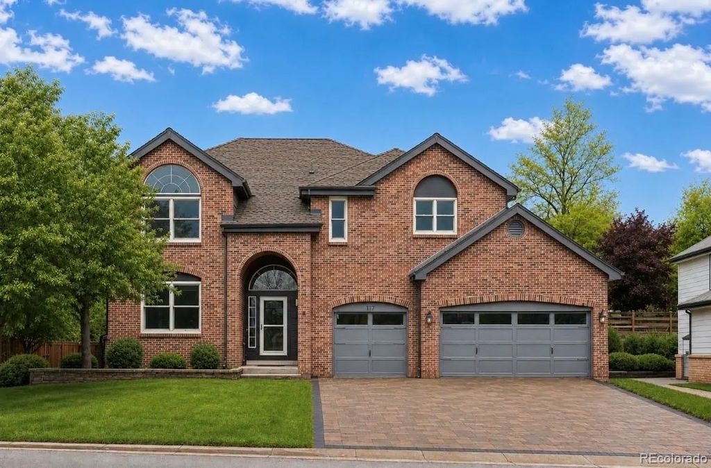 117 Willowleaf Drive, Littleton