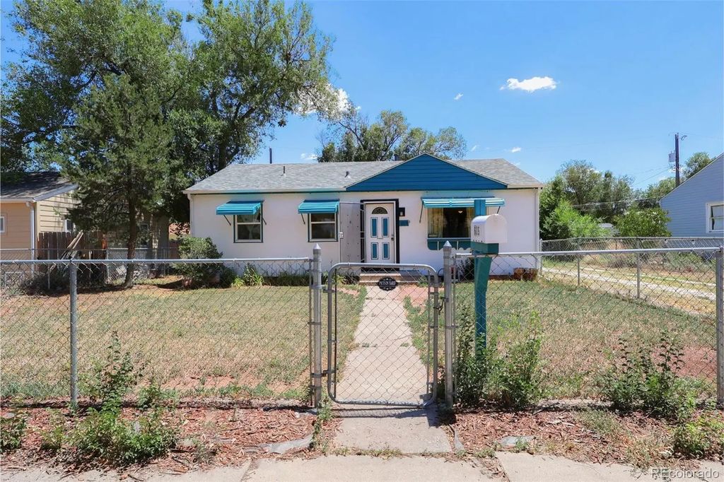 609 E Saint Elmo Avenue, Colorado Springs