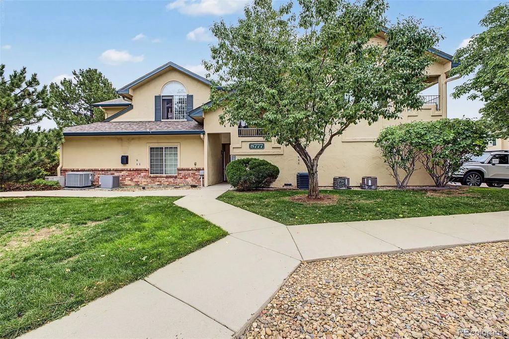 8777 E Dry Creek Road 1422, Centennial