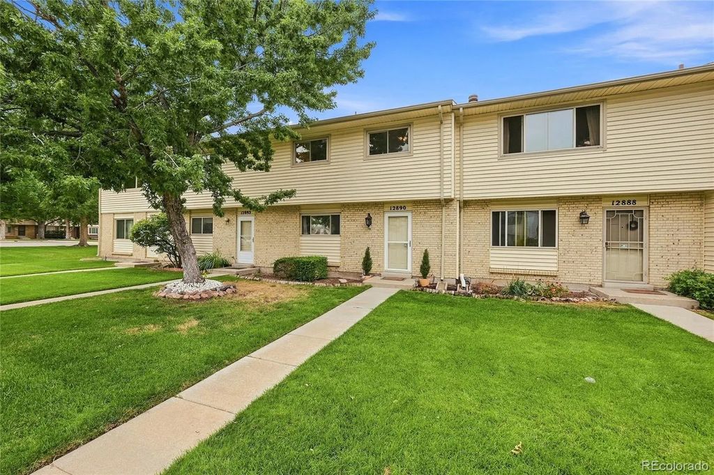 12890 E Kansas Place, Aurora
