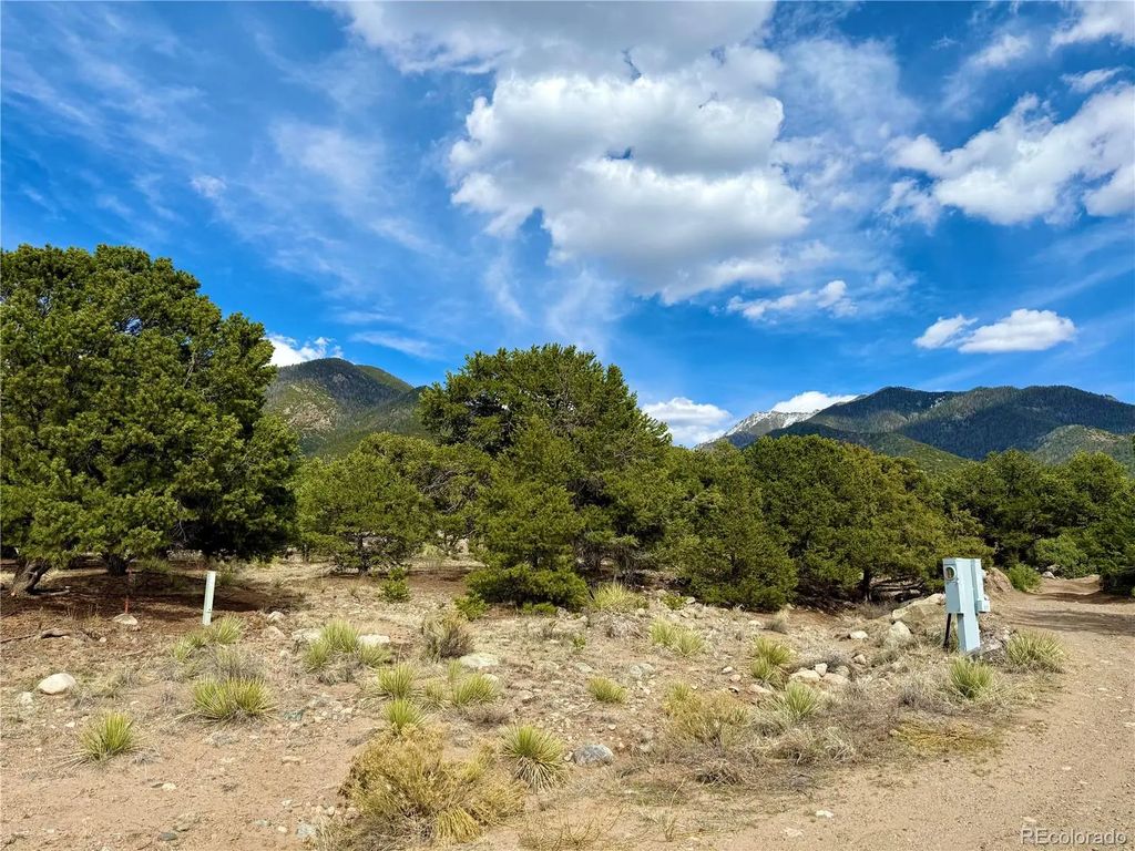 3503 N Bivouac Overlook, Crestone