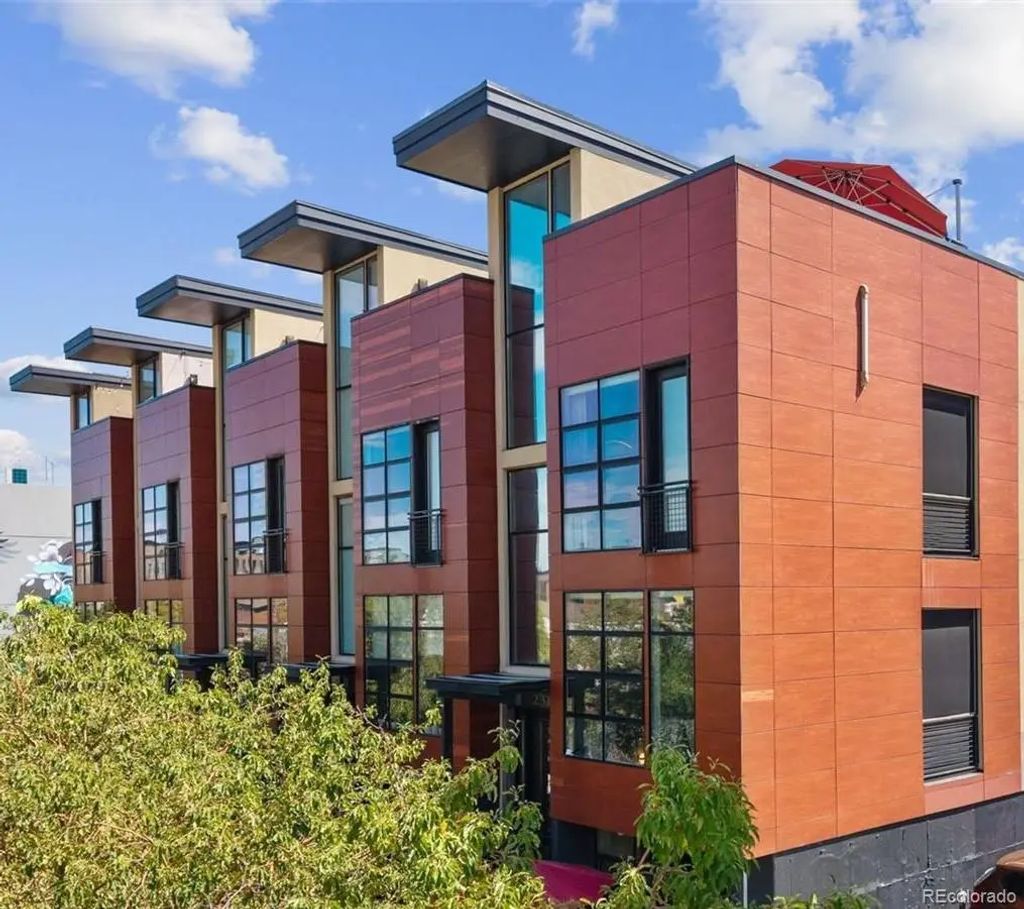 2312 Curtis Street, Denver