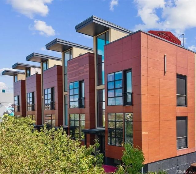 2312 Curtis Street, Denver