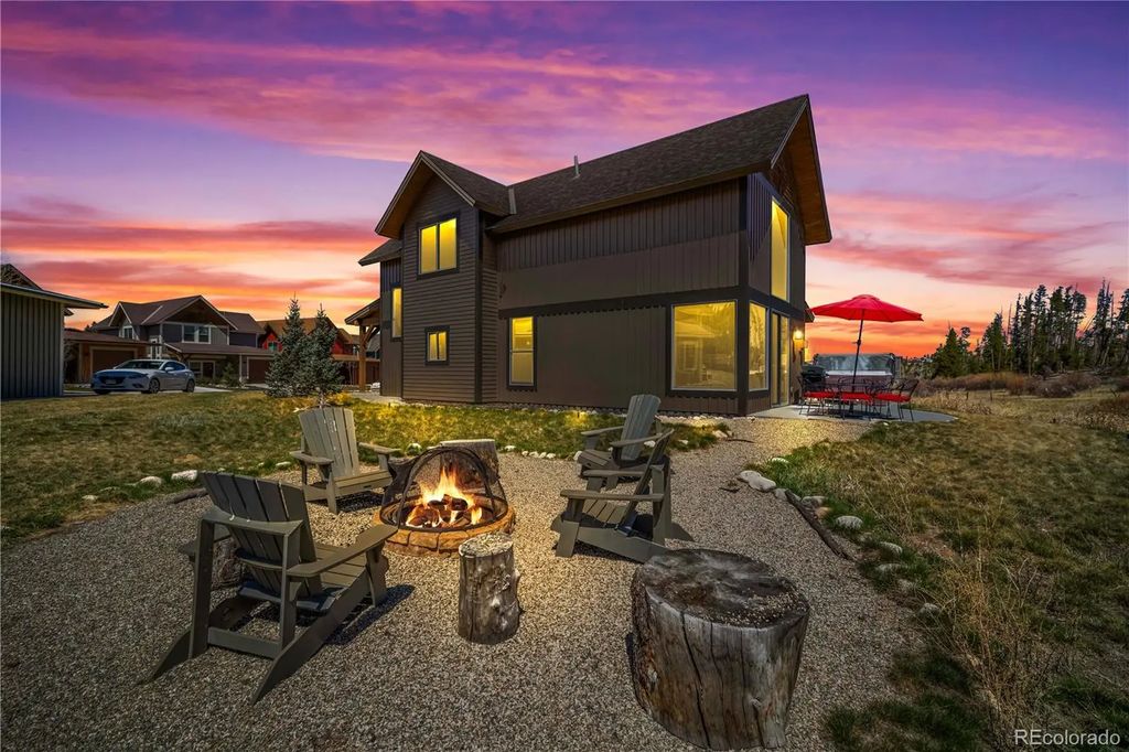 34 Beaver Brook Trail, Fraser