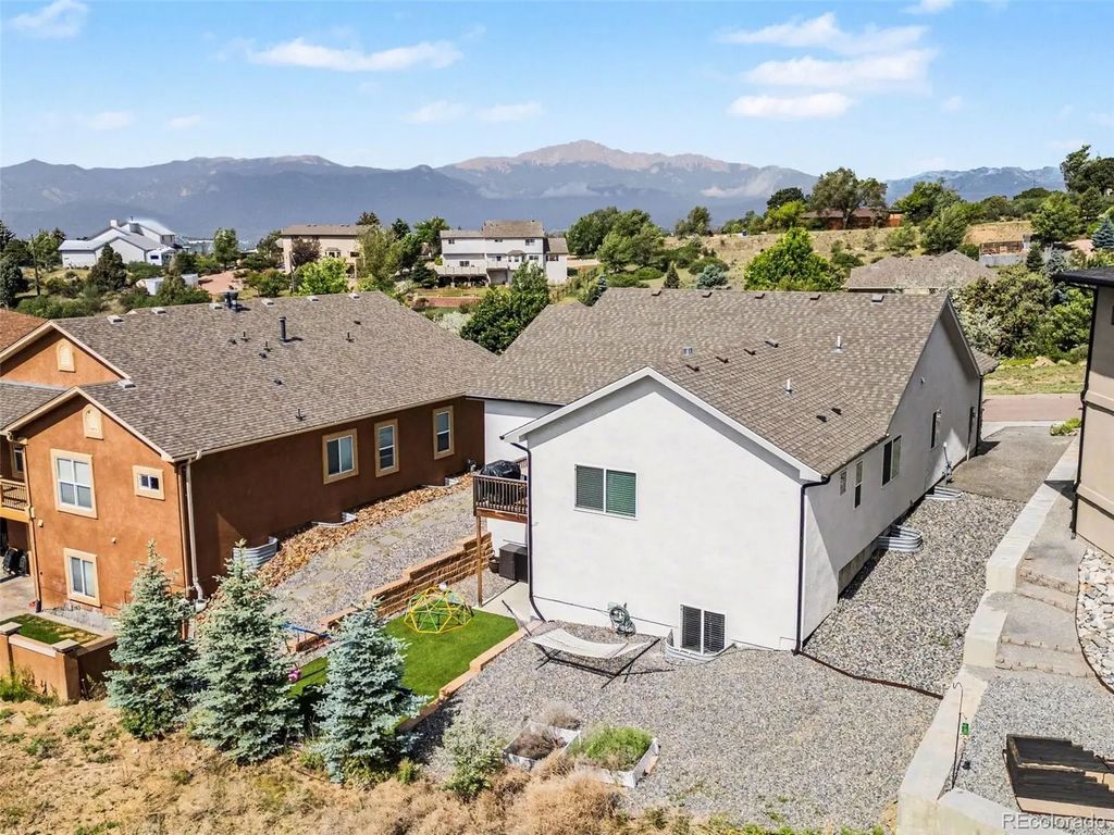 4720 Farmingdale Drive, Colorado Springs