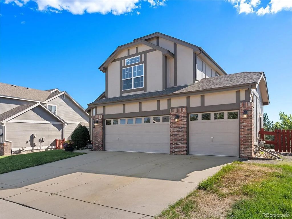 1921 Fringe Court, Castle Rock