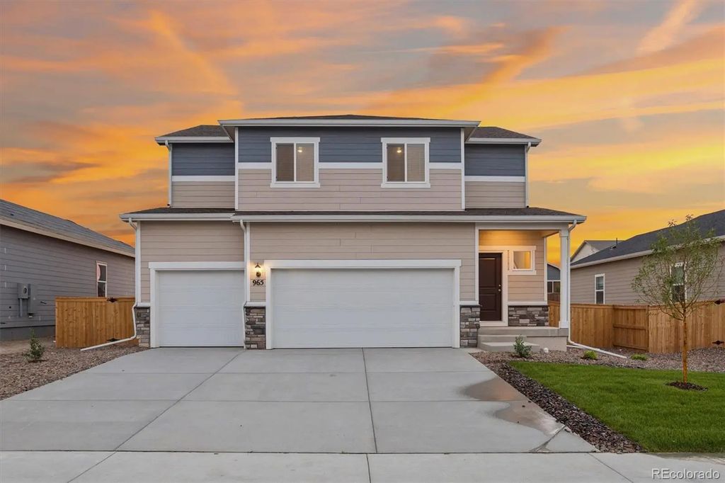 965 Cascade Falls Street, Severance