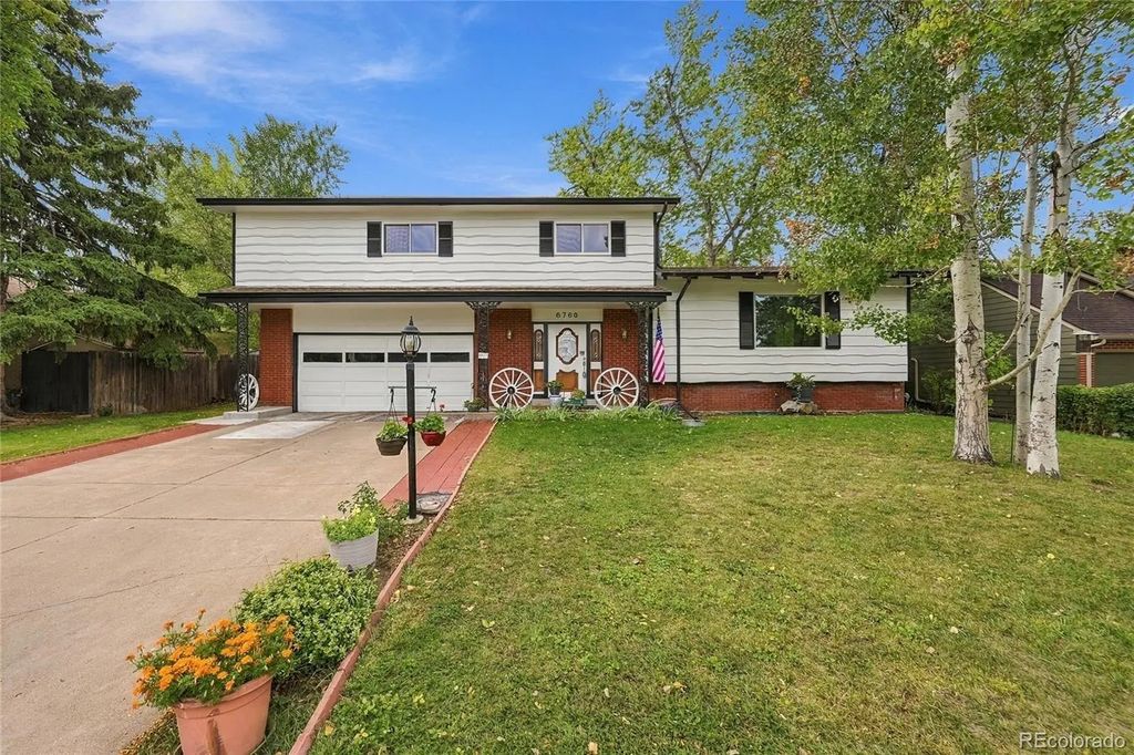 6760 W 4th Place, Lakewood