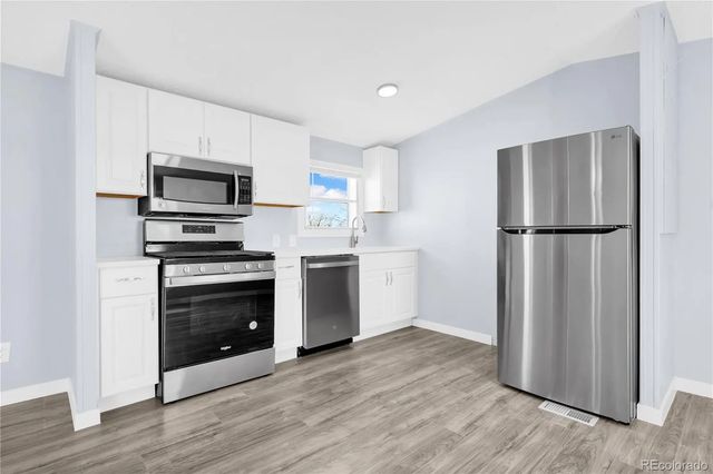 4210 E 100th Avenue, Denver