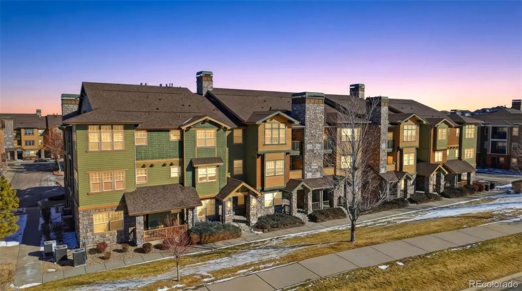 15460 Canyon Gulch Lane 304, Englewood