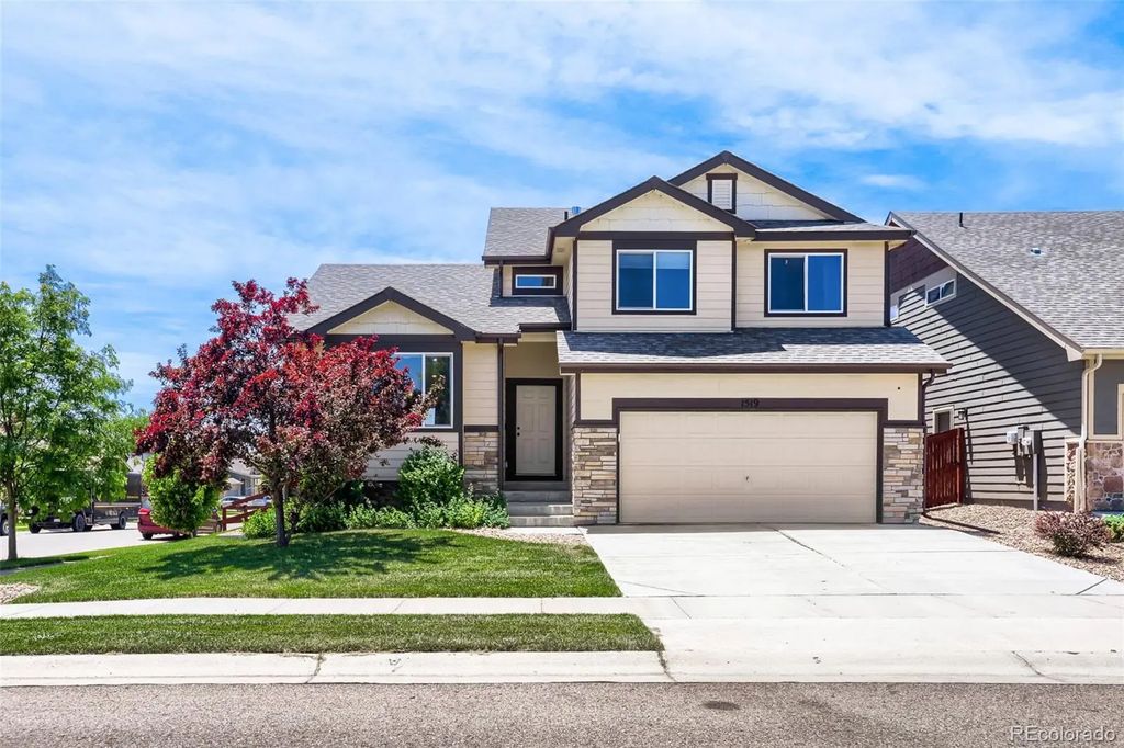 1519 New Season Drive, Windsor