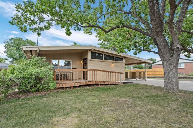 6728 S Birch Way, Centennial