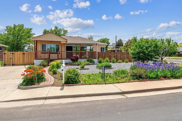 2196 W 56th Avenue, Denver