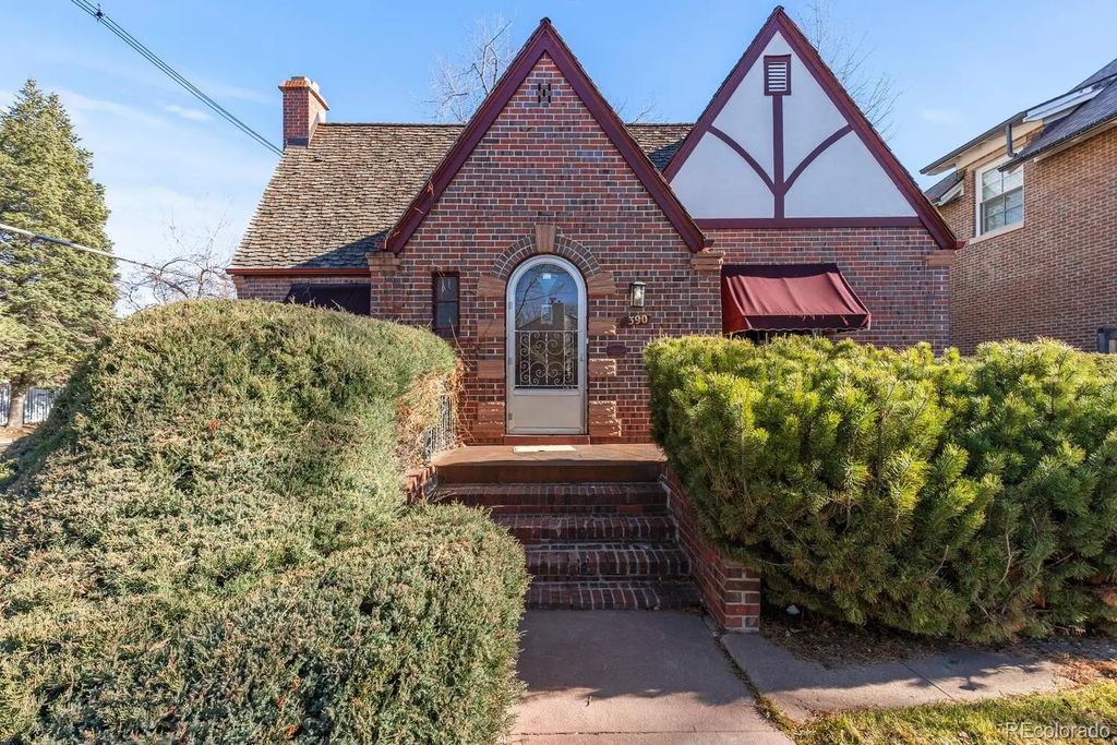 390 Dexter Street, Denver