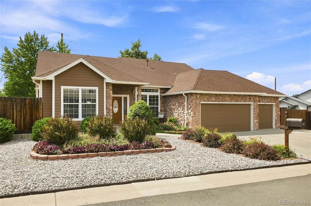 9455 Webster Way, Broomfield