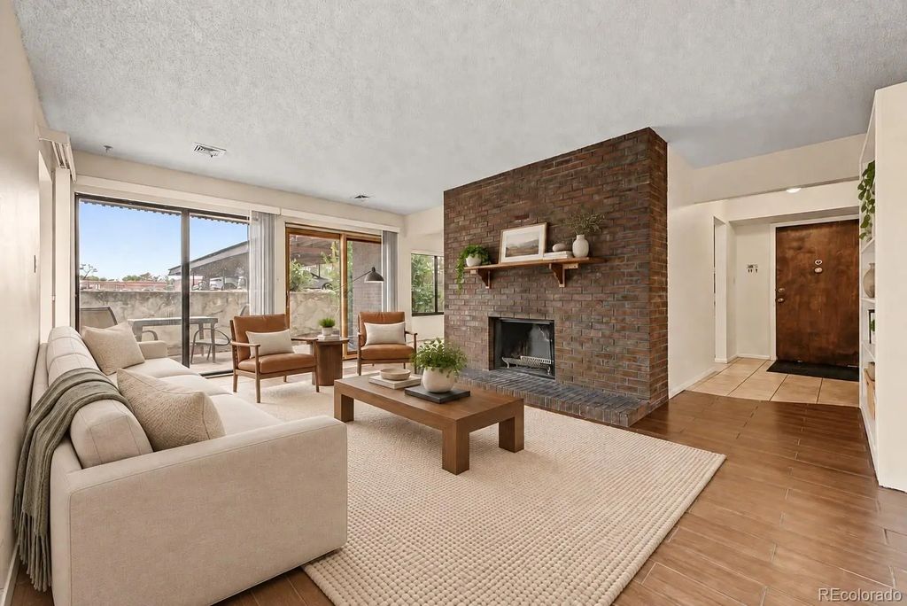 500 Manhattan Drive D4, Boulder