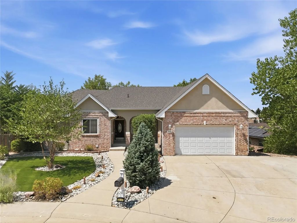 2057 S Ironton Court, Aurora