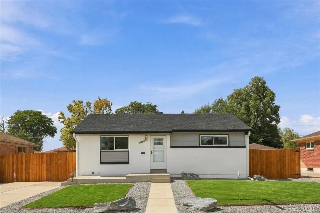 6851 Morrison Drive, Denver