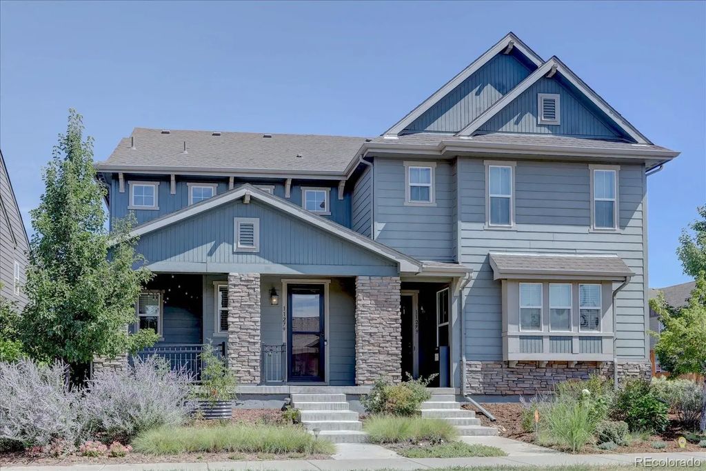 11279 E 25th Drive, Aurora