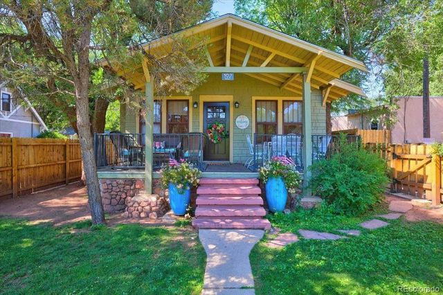102 Holly Street, Colorado Springs