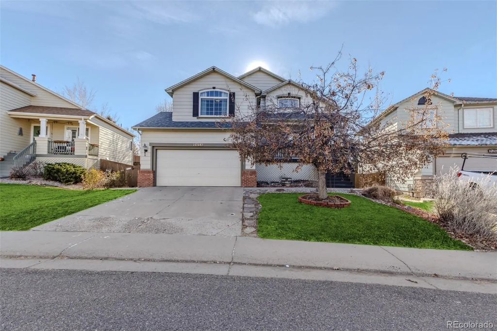 9454 Wolfe Place, Highlands Ranch