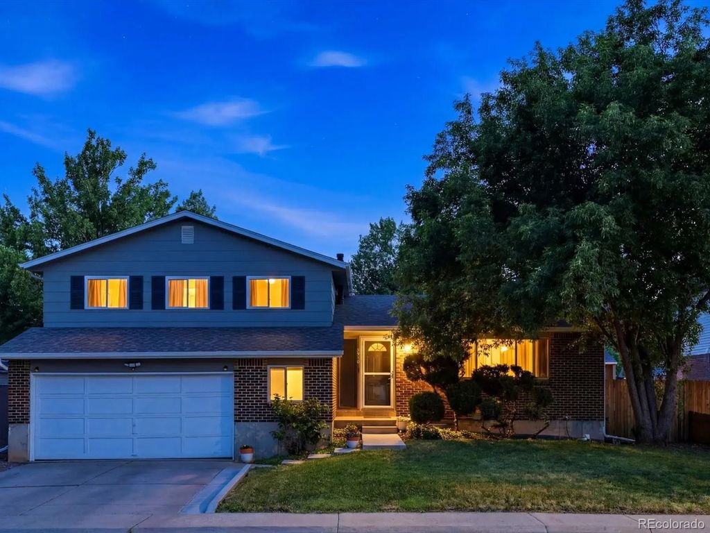 5910 W 108th Place, Westminster