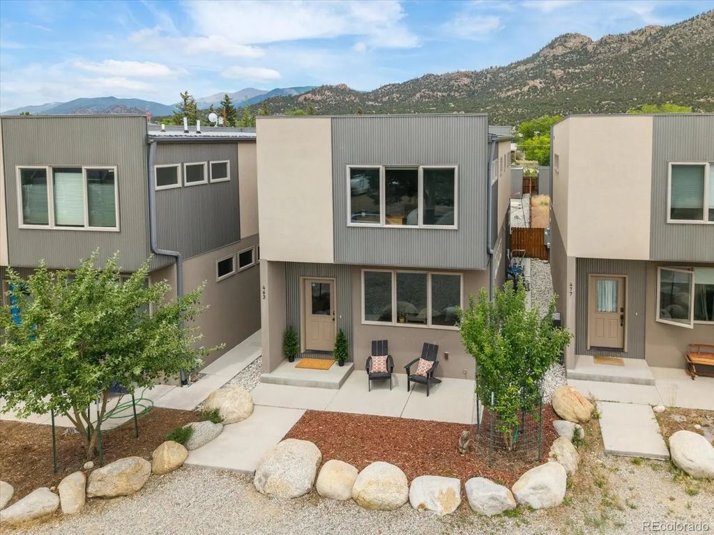 463 California Street, Buena Vista