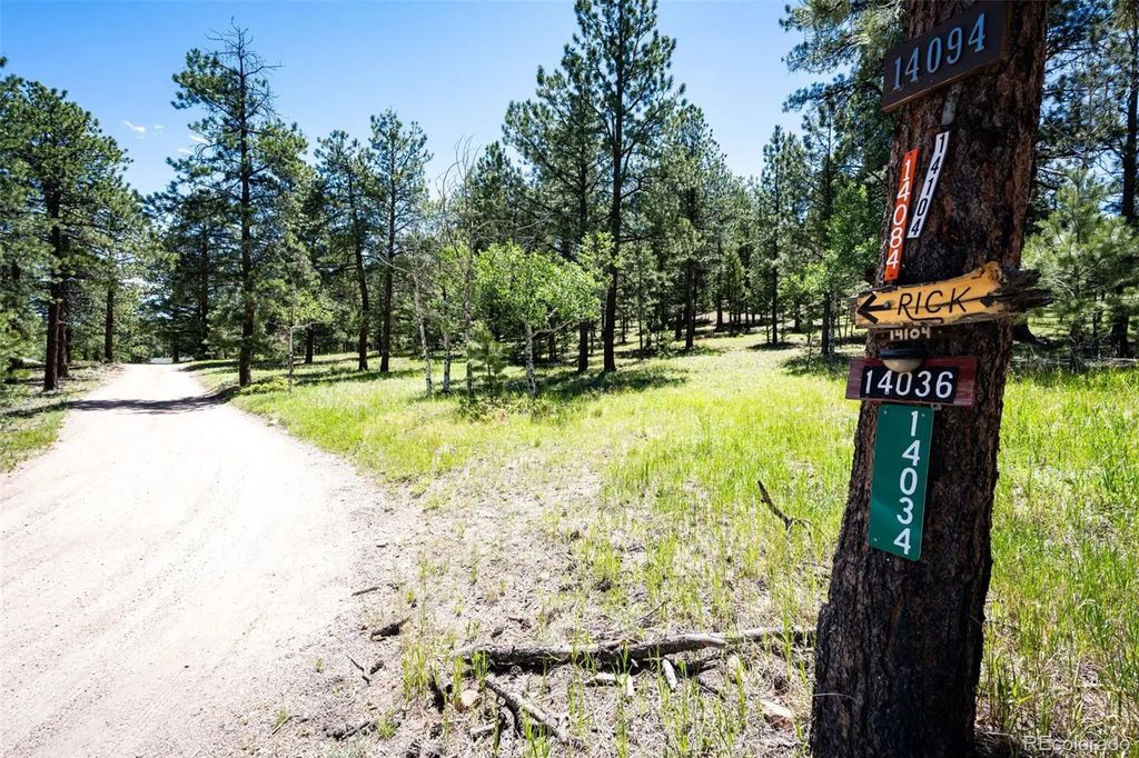 S Wandcrest Drive, Pine