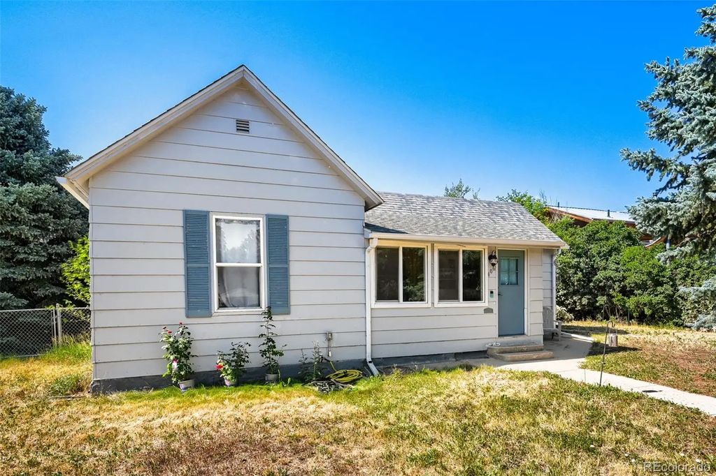 406 E Emma Street, Lafayette