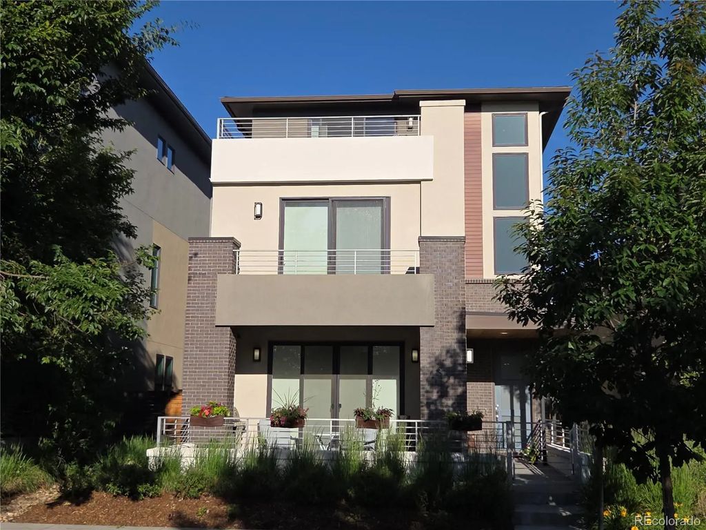 31 S Oneida Court, Denver