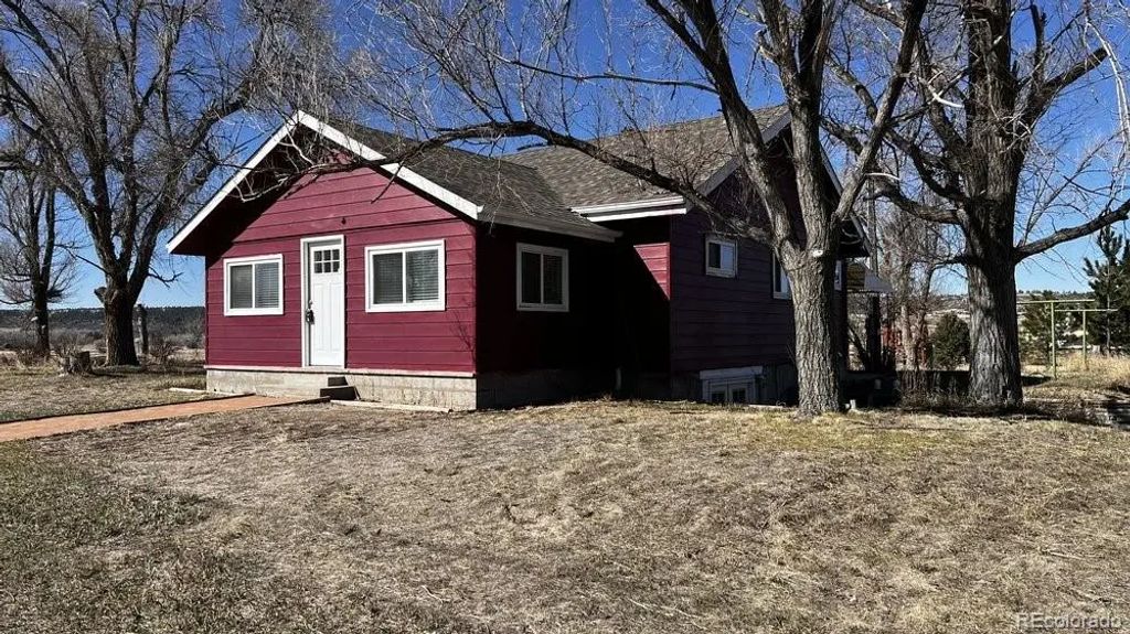 1671 N State Highway 83 A, Franktown