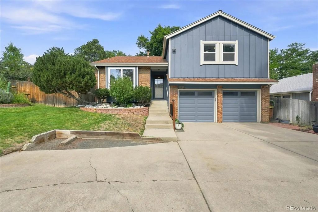 11127 W Wildhorse Peak, Littleton