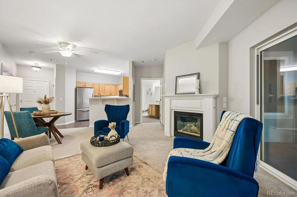 2894 W Riverwalk Circle B211, Littleton