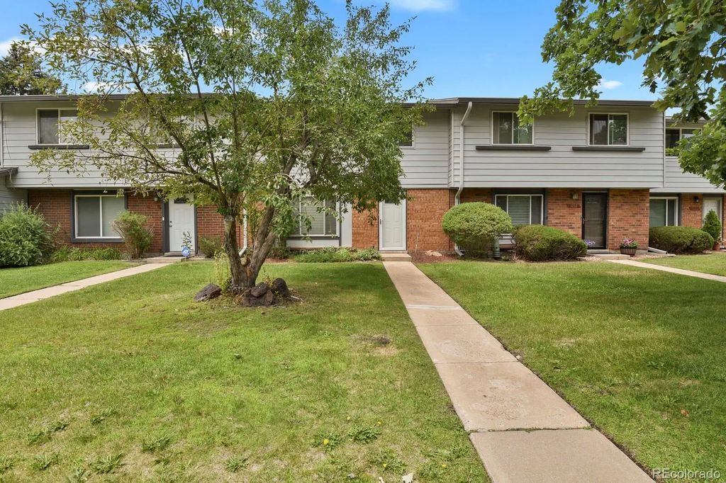 1291 S Troy Street, Aurora