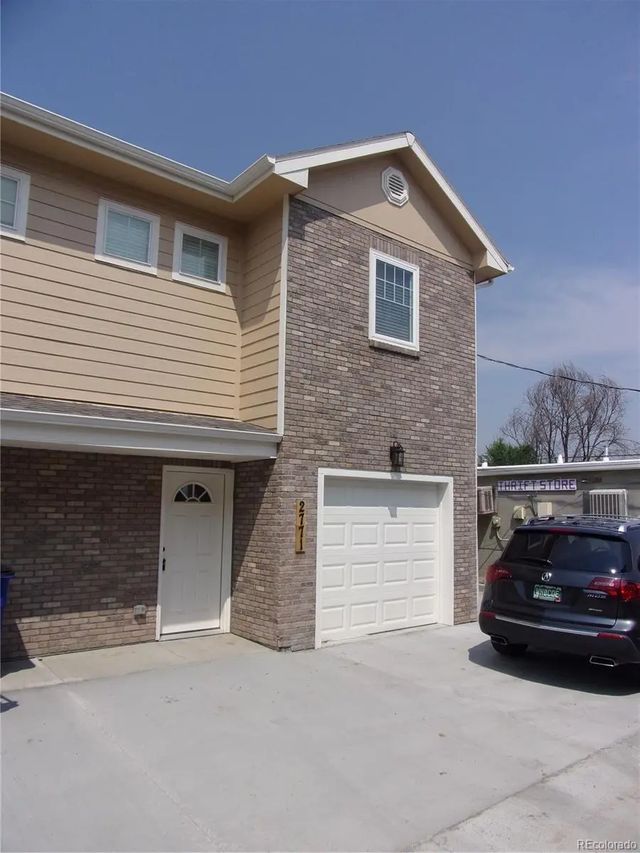 2771 Sable Boulevard, Aurora