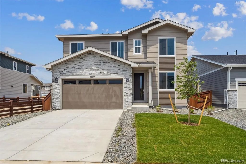 4639 Sugar Beet Street, Johnstown