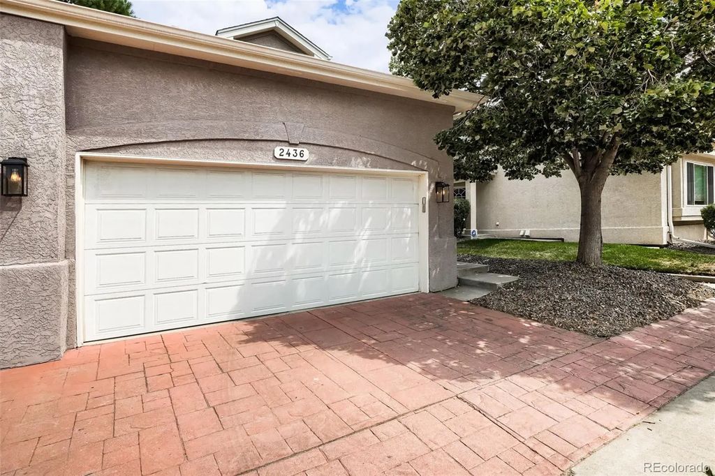 2436 S Scranton Way, Aurora