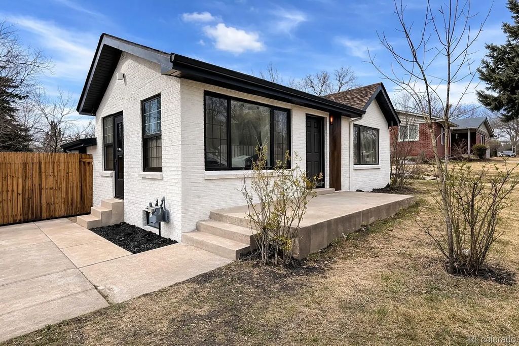 865 Brentwood Street, Lakewood