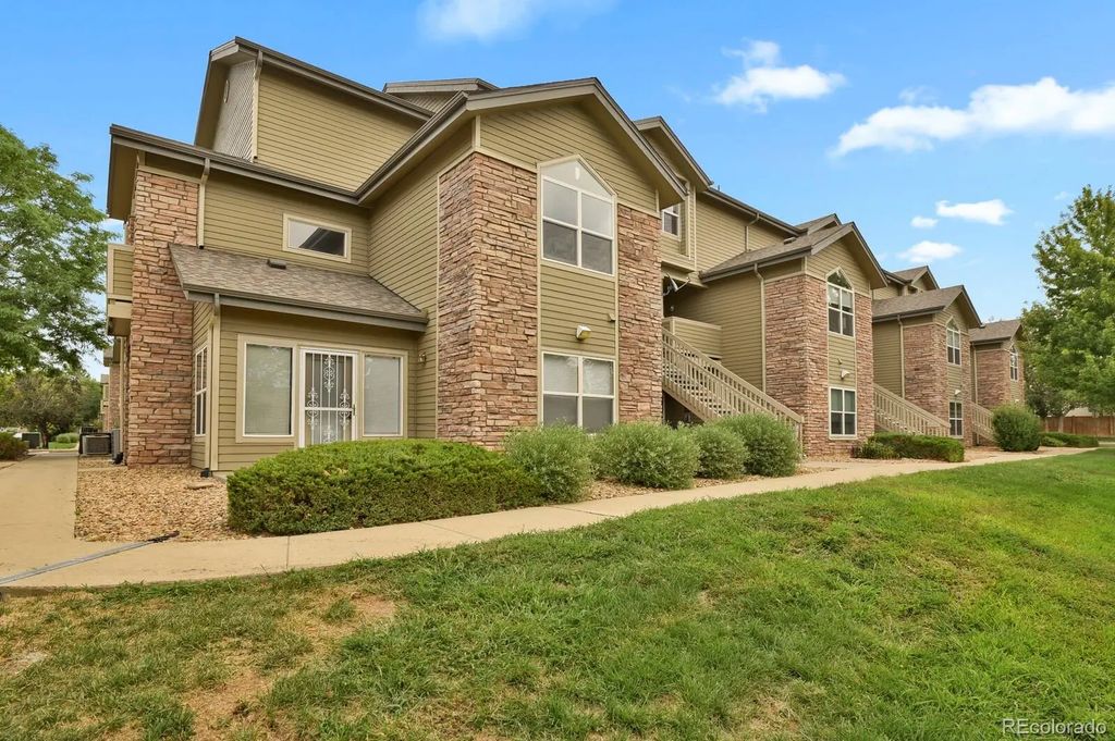 18284 E Floyd Avenue A, Aurora