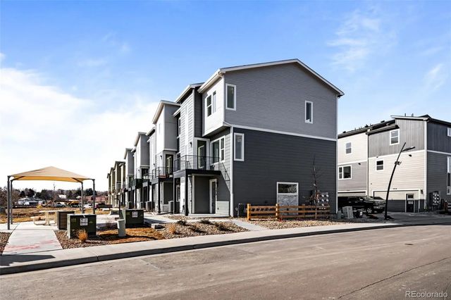 2676 W 68th Avenue, Westminster